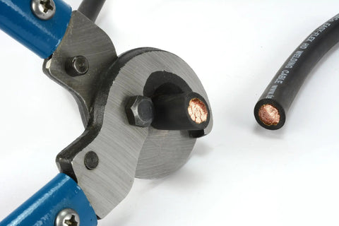 Beefy Heavy Duty Wire Cutter For 4/0 Gauge Copper And Aluminum cutting through cable, 12 inch handles, precision blades visible