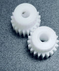 0.7M POM Spur Gear 26T With 8mm Bore Straight Teeth Gear for RC Cars, white plastic pinion, top view