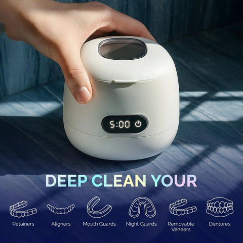 Hand holding Retainer And Aligners Cleaning Pod With 45kHz Ultrasonic Power, UV Light Sterilizer, 200ml Tank, Digital Timer