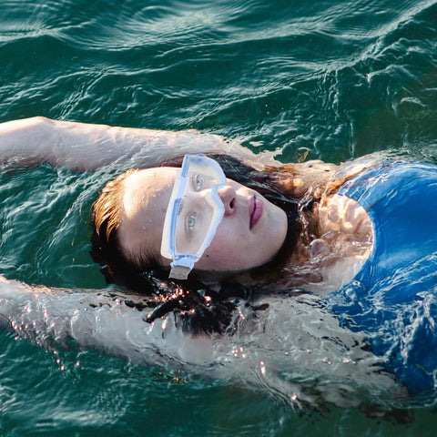 Heavy Duty Blue Safety Goggles With Anti Fog Ventilation And Side Shields To Keep Your Peepers Locked Up Tight Against Flying Debris Dust And Splashes On Any Rough Job Site on a swimmer.