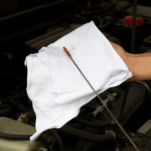Bulk Cotton T Shirt Rags 5 Lb Box For Auto Shop Cleaning low-lint wiping cloth in use for engine maintenance