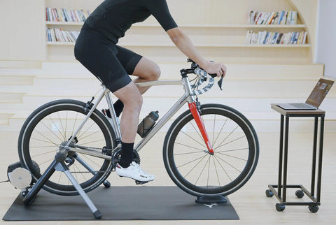 Smart Wheel On Bike Trainer With Bluetooth And ANT Plus Connectivity For Zwift And Onelap Indoor Cycling Stand for 26 to 29 Inch Wheels