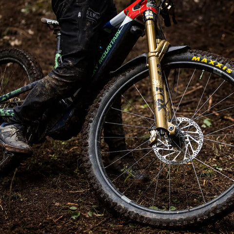 Forekaster 29x2.40WT Tubeless-Ready MTB Tire With 3C MaxxTerra EXO+ Protection on muddy trail ride