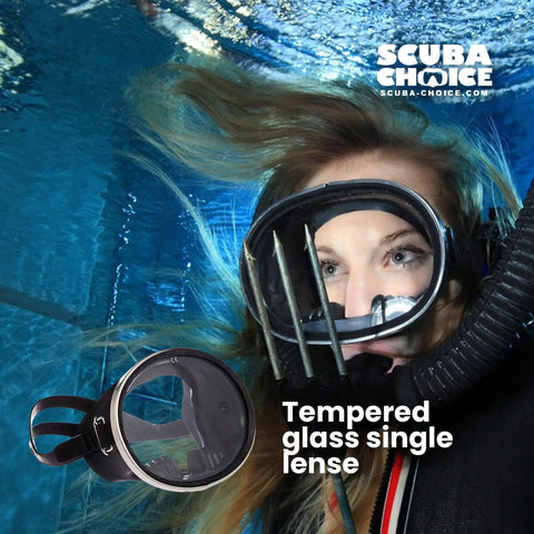 Free Dive Spearfishing Mask With Classic Rubber Finish And Tempered Glass Lenses Oval Stainless Steel Frame underwater view