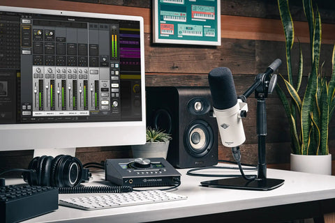 SD-1 Standard Dynamic Microphone For Studio Vocals And Instruments White Finish in a home studio setup with computer and speakers