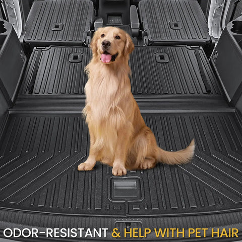 Golden retriever on All Weather TPE Cargo Mat With Backrest Mats For Volkswagen Atlas 6 And 7 Seat SUV 2018 2019 2025 2026 Trunk Liner