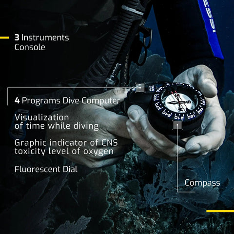 Diver holding Donatello 3 Scuba Console with dive computer, pressure gauge, and compass for easy air and Nitrox readings underwater