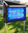 Cordless Outdoor Solar Bug Zapper With 4500V Grid Waterproof Mosquito Killer Rechargeable Solar Panel in garden