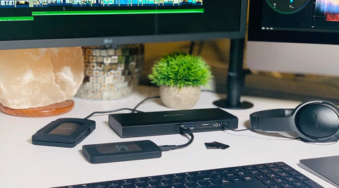Next Gen Thunderbolt 3 Nvme Dock Packing 1Tb Ssd Storage Delivers Blazing Fast Transfer Rates Up To 1500 Mbps on a desk setup.