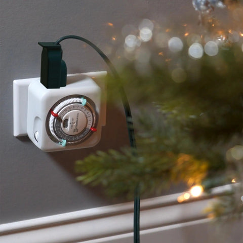 Heavy Duty 24 Hour Indoor Mechanical Plug In Timer With Easy Manual Override And Customizable Scheduling plugged in wall outlet