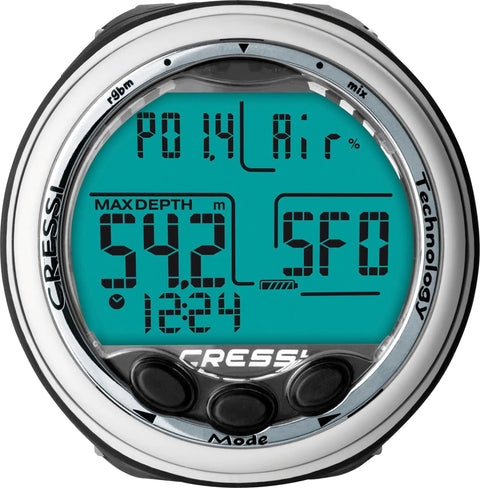 Display of Giotto 2 Dive Computer Console for Beginner to Intermediate Scuba Divers showing depth and air readouts in metric version.