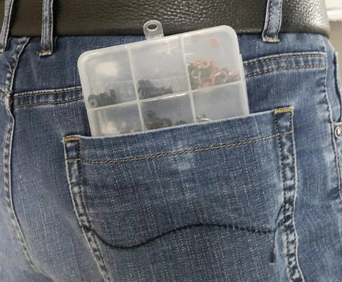 Universal RC Screw Kit With 550Pcs Screws Assortment Set in clear box, fits in jeans pocket for easy access to hardware fasteners
