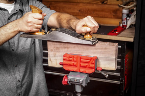 360 Degree Swivel Bench Vise With 5 Inch Jaw Width For Gun Cleaning And Maintenance High Torque Up To 100 Ft Lb Ideal For Woodworking DIY