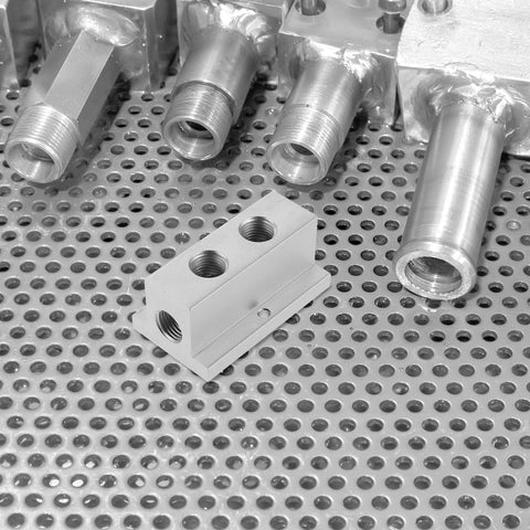 Solid Pro Grade Multi Port T Type Pneumatic Air Manifold Block With 2 Way 4 Hole Compact Design For Industrial Gas Distribution