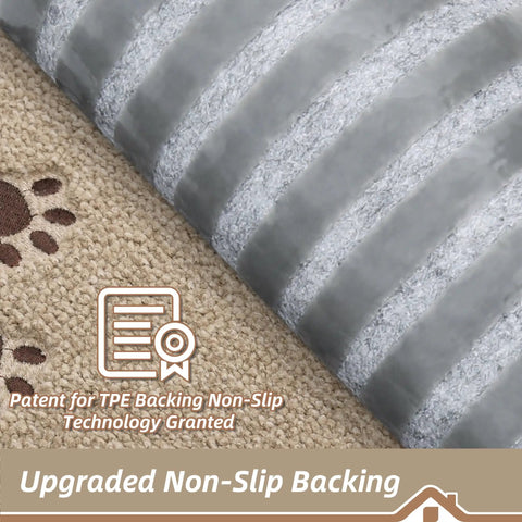 Close-up of TPE backing on Non Slip Stair Treads For Wooden Steps 28x9 Inches Indoor Carpet Stair Runner Machine Washable Soft Polyester Mats