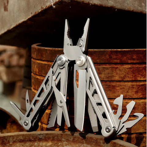Beast Mode All In One Survival Multitool Pliers With 420 Stainless Steel Build 50Cr15MoV One Hand Blade Double Row Saw outdoors