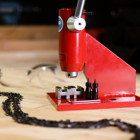 Heavy Duty Chainsaw Chain Breaker And Rivet Tool Kit For Quick Link Removal And Rivet Punching On A Stable Workbench No Fuss Pro Grade Craftsmanship