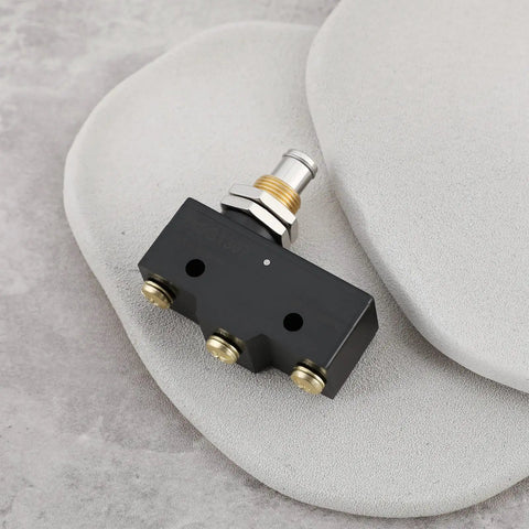 Beefed Up Heavy Duty SPDT Travel Switch 20A 250V Micro Limit Switch For CNC Machines Robots And Automated Production Lines Replacement Z15G1307 Industrial Grade Upgrade, close-up view