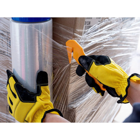 Concealed Blade Safety Knife With Protected Blade For Tape Slitting And Packaging Tasks 4mm Throat Delivers Continual Safe Blade Exposure And Easy One Hand Use For Shipping Warehousing And DIY Jobs, cutting wrap on pallet