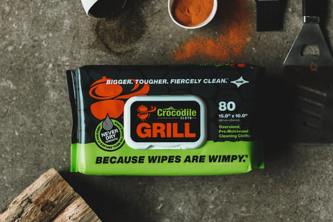 Front view of Crocodile Cloth Grill wipes package, 80-count, plant-based pre-moistened cleaning cloths, Amazon.