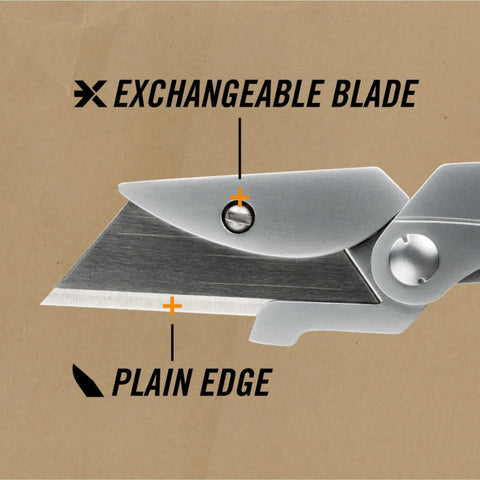 Close-up of the stainless steel replaceable blade on Lite Pocket Razor Knife With Money Clip For Everyday Carry, EDC Folding.
