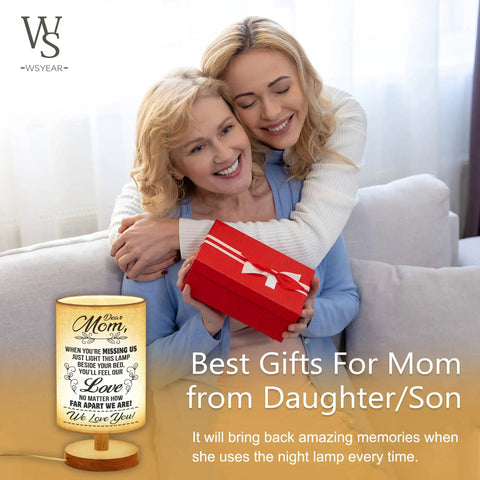 Cozy Night Light Table Lamp Gift For Mom From Daughter And Son With A Heartfelt Message On The Lampshade A Warm Bedside Light