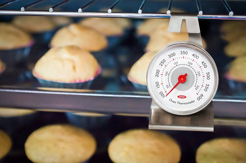 Reliable Oven Thermometer With Two Point Hook For Precise Bake Temperatures In The Oven Near Your Food, Easy Readout, Durable Stainless Design