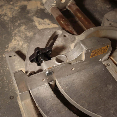 5/16 Inch Threaded Knob Kit With Bolts And Washers, T Track Clamping Knob in saw setup, used for tightening and securing.