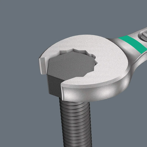 Close-up of Joker 8 Imperial Set 8 Piece SAE Combination Wrench Set with slim mouth engaging a bolt, showcasing low return angle.