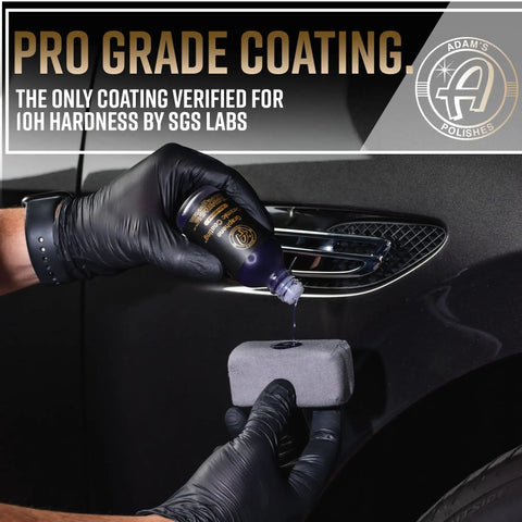 Applying Graphene Ceramic Coating Kit For Auto Detailing With 10H Hardness UV Protection And Water Beading Nano Tech Formula