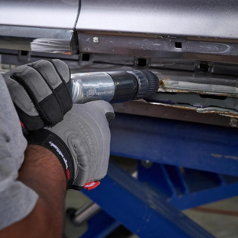 Heavy Duty 3/8 Inch Reversible Pneumatic Drill With Keyless Chuck For Fast Smooth Drilling Aluminum Body in use on metal