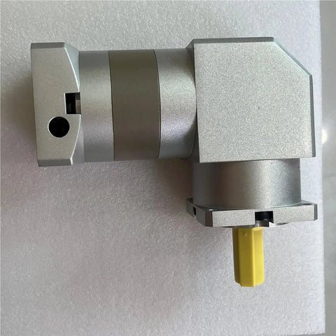 Heavy Duty Slick 90mm Planetary Speed Reducer Gearbox With 40 To 1 Ratio side view showing precision engineering for Nema34 motors.