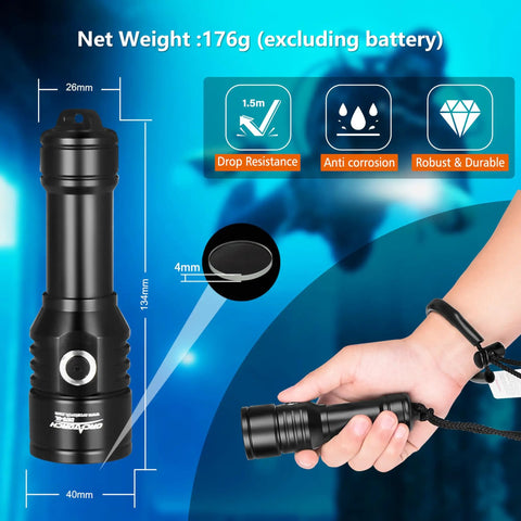 Two In One Scuba Diving Light With 1500 Lumen White Beam And Green Signal For Night Dives, Rechargeable Underwater Flashlight in hand