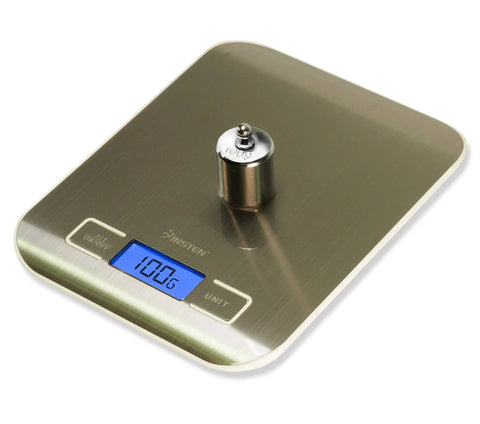 19 Piece Calibration Weight Set 100g With Tweezers And Presentation Box In 10mg Increments Top Notch For Ultra Precise Balancing On Digital Jewelry Diamond Pocket And Lab Scales displayed on digital scale showing 100g