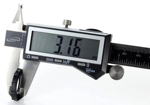 Digital caliper measuring diameter, display reads 3.16 mm