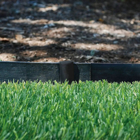 Pound-In Landscape Edging Kit With Anchoring Stakes, 4.5 Inch Straight-Top Black Plastic Garden Border, grass and soil edge