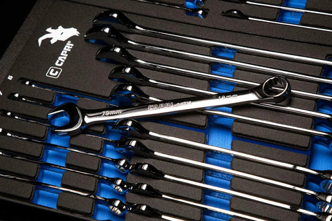 Combination Wrench Set With Mechanic's Tray, Metric 6 To 24 Mm, 19-Piece Pro Grade Chrome Vanadium, tools in organized tray