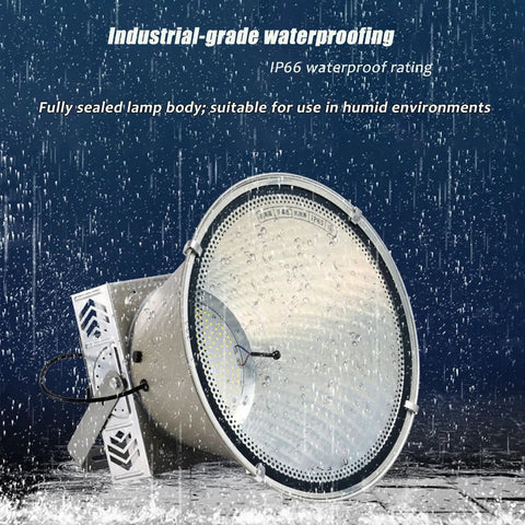 400W LED Construction Site Light, 6000K White Light Outdoor Flood Light under rain showcasing IP66 waterproof design.