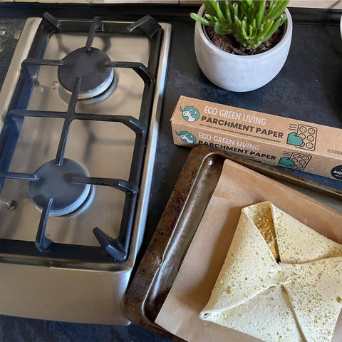 Compostable Unbleached Parchment Paper 60m Total Nonstick Greaseproof Baking Paper for eco-friendly cooking shown with baked goods