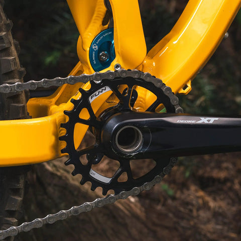Narrow Wide 30T Direct Mount Chainring for Shimano MTB Cranks, one piece 7075 aluminum CNC finish, mounted on bike