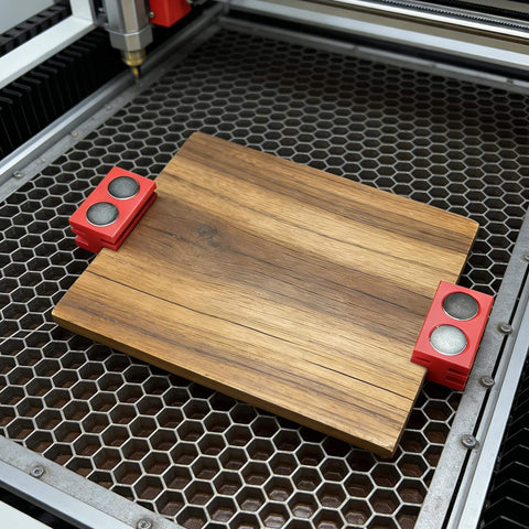 Magnetic Hold Down Pins For Laser Cutter 4 Magnet Risers securing wooden piece on steel honeycomb bed for clean cuts