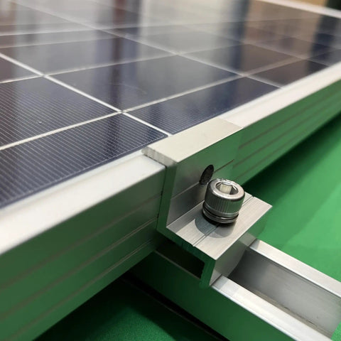 Close-up of Heavy Duty Solar Panel Mounting Kit With Rails And Clamps For Tin Or Flat Roofs, featuring aluminum alloy rail and clamp.