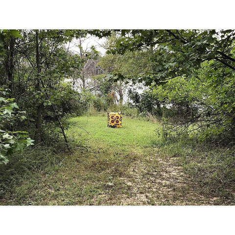 Outdoor Field Point Bow Target Block Bag Built For High Speed Compound Bows And Crossbows Dual Face Archery Target in forest