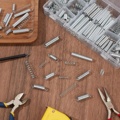 300Pcs Extension And Compression Spring Assortment Kit With 20 Sizes Carbon Steel Small Metal Springs for DIY repairs on workbench