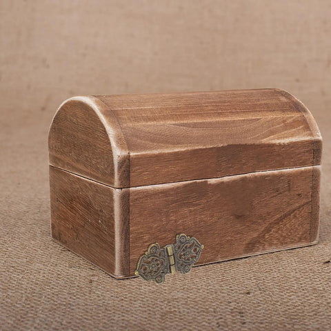 Wooden box with 10 Piece Retro Bronze Zinc Alloy Hinges Set For Cabinets And Jewelry Boxes, smooth and decorative hardware