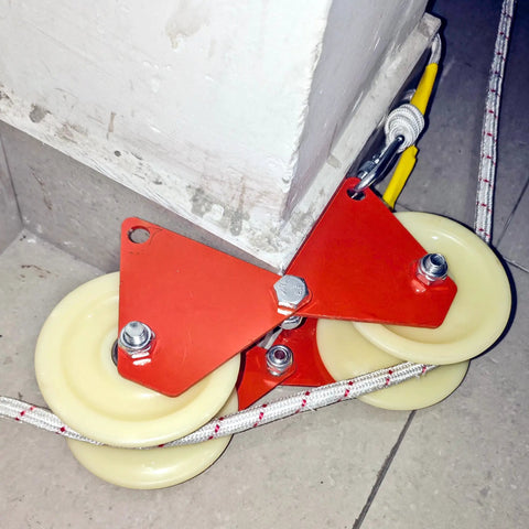 90 Degree Adjustable Corner Edge Protector L Size 120mm By 80mm For Lifting And Moving Heavy Objects rope pulley on sharp corner
