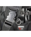 Close-up of buckle on Bolt SLS BCD Scuba Buoyancy Compensator Device for Unisex Divers Medium Size with 18.5 Kg Lift.