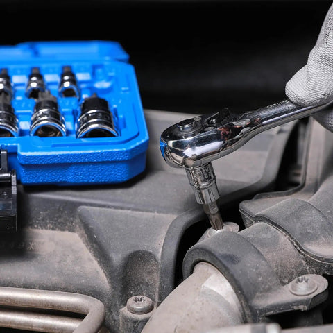 14 Piece Torx Bit Socket Set With One Quarter Inch Drive Three Eighths Inch Drive And One Half Inch Drive S2 Alloy Steel Torx Bits