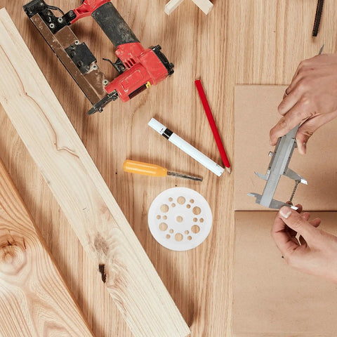 Must Have Plastic Insulation Board Washer Kit With Reinforced Structure For Quick Installs 100 Flat Round Plastic Fasteners For Ceiling And Wall Mounting Strong Secure Fit That Lasts, white round washer on workbench