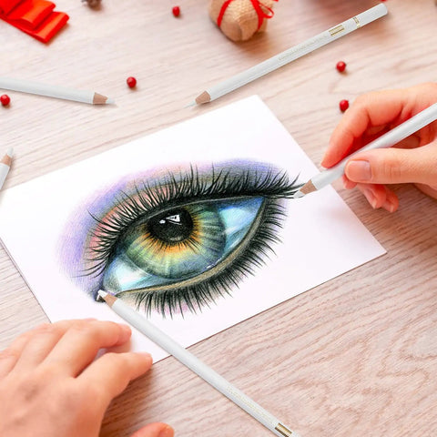 Artist sketching eye with White Charcoal Pencils Set, 5 Piece For Dark Paper Sketching And Shading, Blending, White Chalk Pencils
